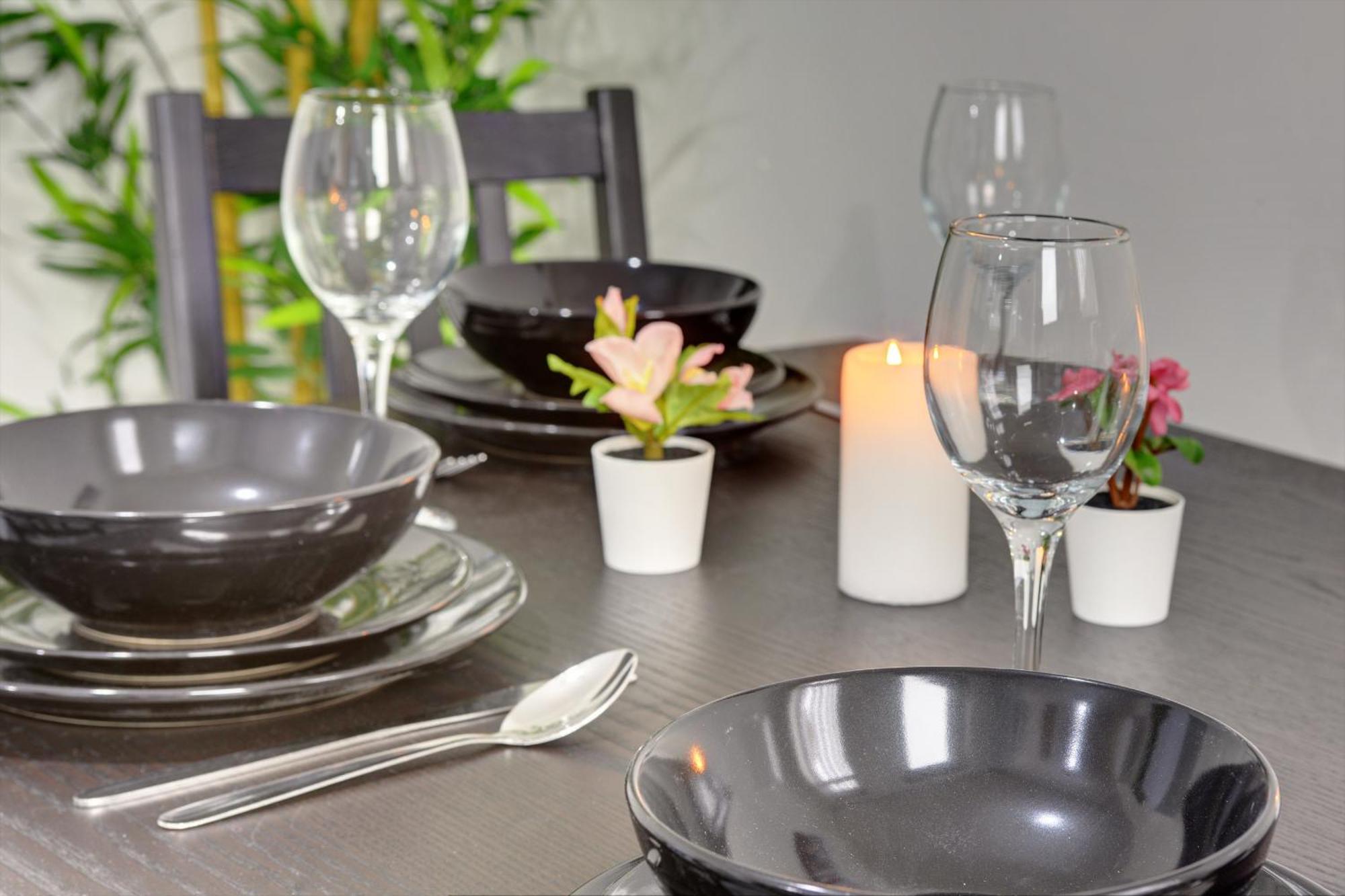 Stunning And Lovely 3 Bed House - Catch 22 Coventry Exteriör bild